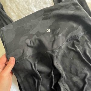 Lululemon Align 25” size 4 (long)